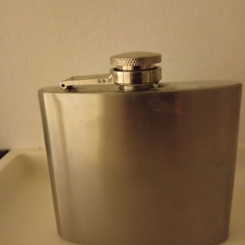 Stainless steel flask used 5 oz (147 ml)