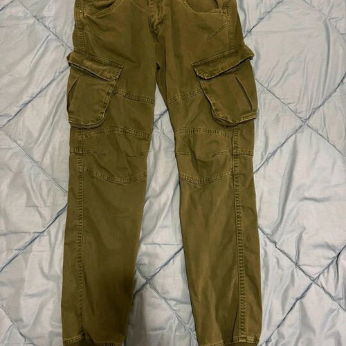 Cargo pants olive with pockets, like new, size 32