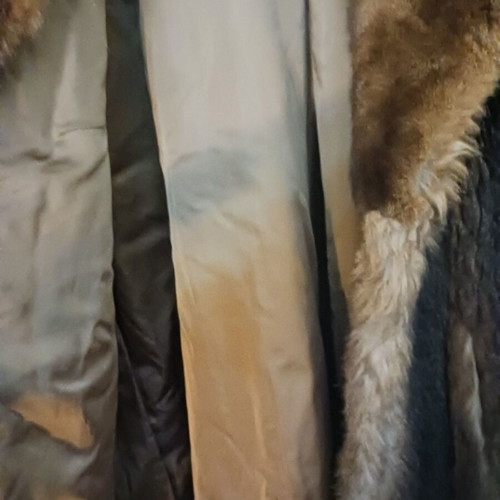 Natural fur size Large like new, brown