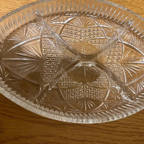 Oval platter for nuts like new