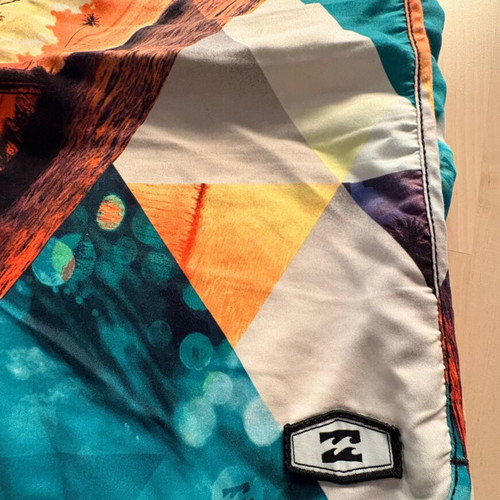Billabong men's swim shorts used, size 32, multicolor