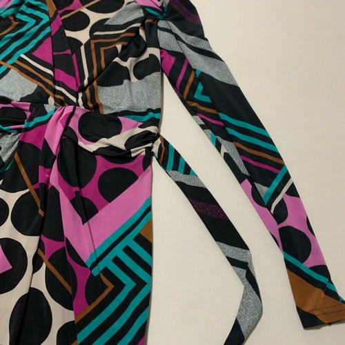 Sweet Miss women's dress size L like new, multicolor