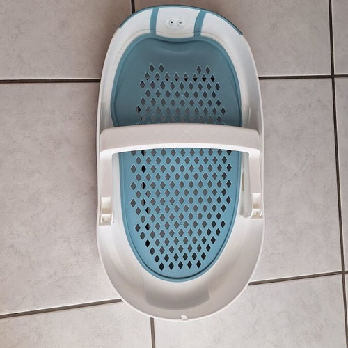Baby bath support like new, blue