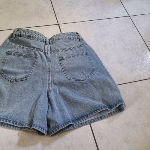 Dazy denim shorts like new, size L, blue