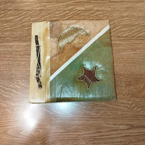 Album with pressed paper and natural leaves, like new, 10 pages