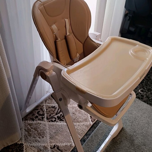 Children's high chair like new