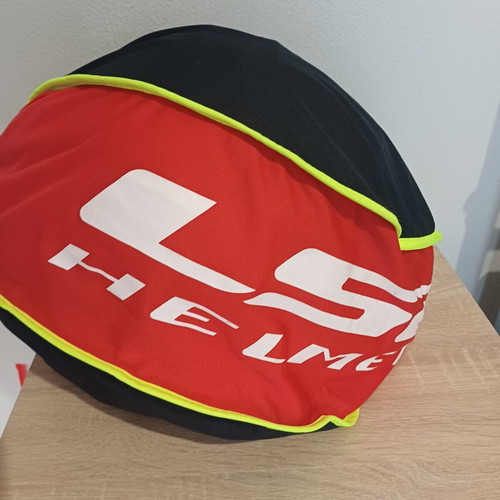 LS2 FF800 Storm II Full Face Helmet Matt Black size Medium like new