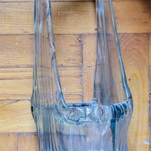 Decorative glass vase used