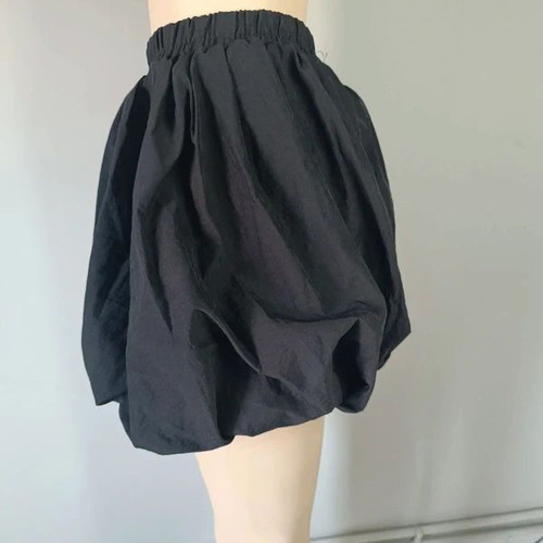Black Mini Skirt Bubble Style New, Size S 36 8