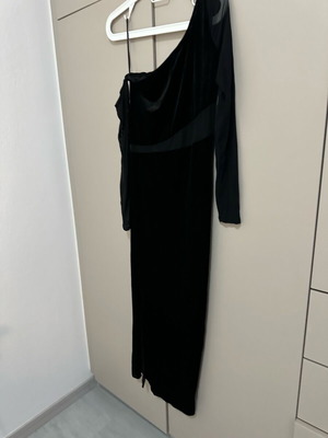 Shein dress used with one shoulder and sheer details size M