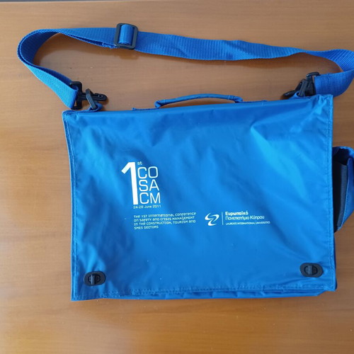 Shoulder bag folder 40×30 cm, 4 compartments, A4 size