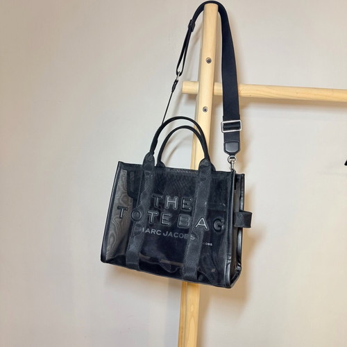 Marc Jacobs shoulder bag used, black and silver