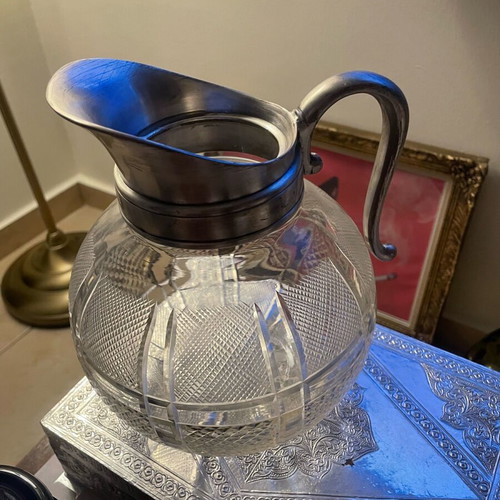 Crystal pitcher like new