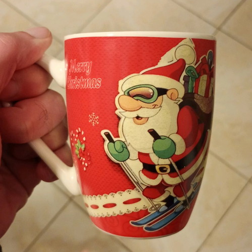 Christmas mug used with small chip on rim