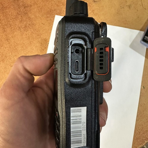 Kirisun T60 Professional PoC Radio Station like new