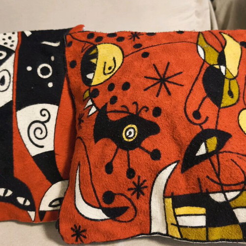 Decorative pillows used, set of 2 pieces 40-42 cm