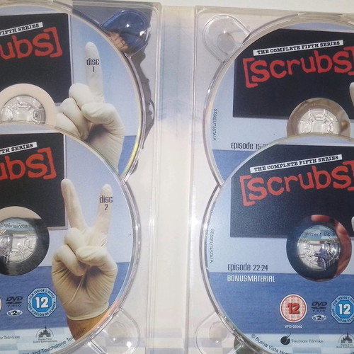 Scrubs DVD set used, seasons 4 and 5 with English subtitles, 8 discs