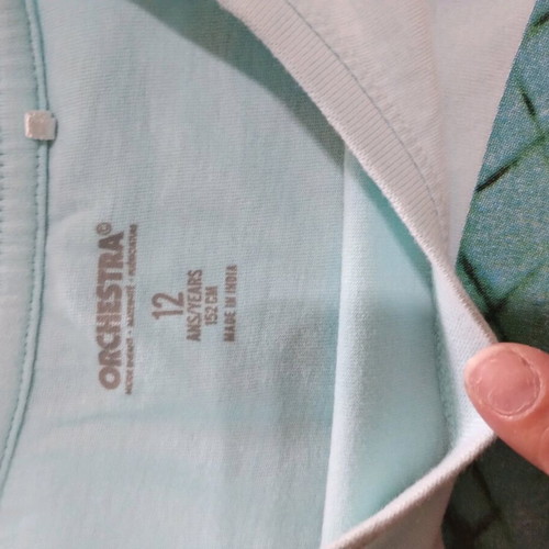 T shirt Orchestra No 12 like new, turquoise for 10-11 years old