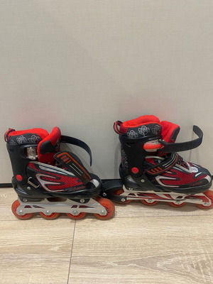 Skate roller used, adjustable size 31-34