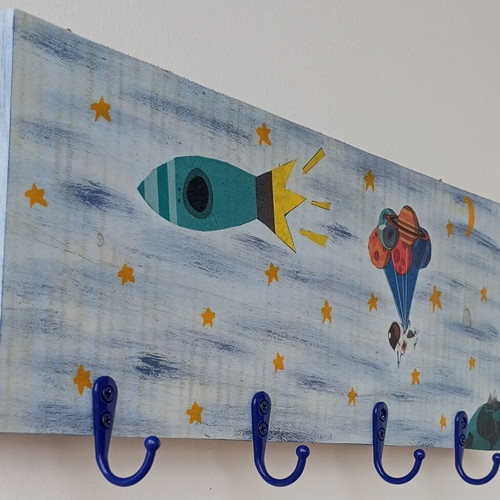 Children's wall hanger for boys with space theme new