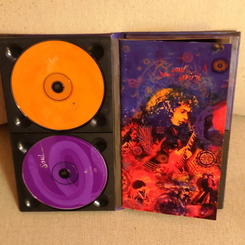 Santana Dance of the Rainbow Serpent 3 CD box set like new