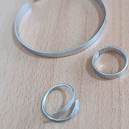 Silver Handmade Bracelet and 2 Rings Set New