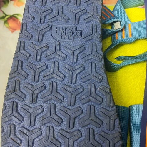 The North Face Skeena Sport blue sandals, men's size 10