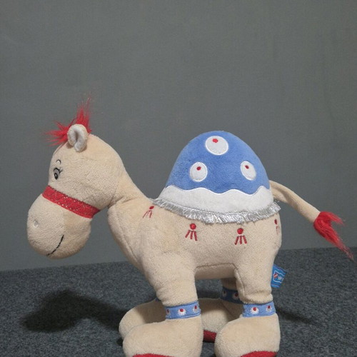 Plush camel "Cleo" The Toy Store like new