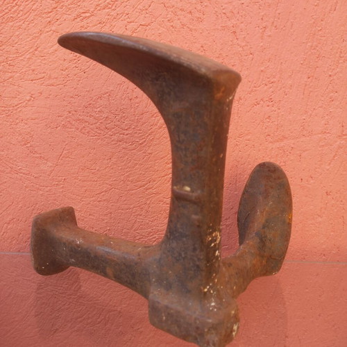 Cobbler's Anvil used, excellent condition