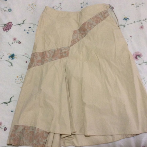 Sarah Lawrence women's midi skirt like new, asymmetric, beige and pink