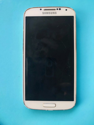 Samsung S4 used with issue, for repair or spare parts