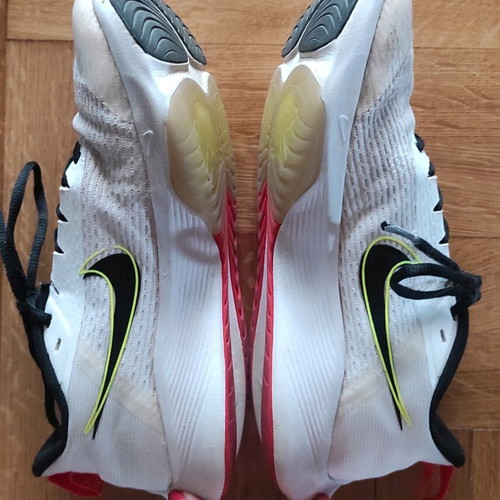 Nike Air Zoom Speed 2 running shoes size 38 used, white with multicolor details