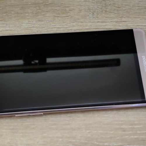 Mobile Phone 5.5'' 4GB RAM 64GB ROM used with case, Rose Gold