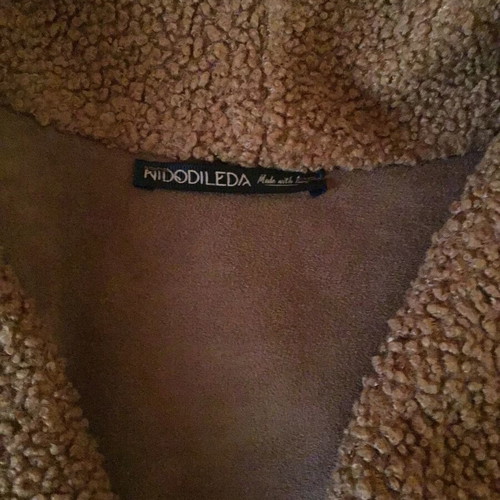 Nidodileda women's coat new, one size