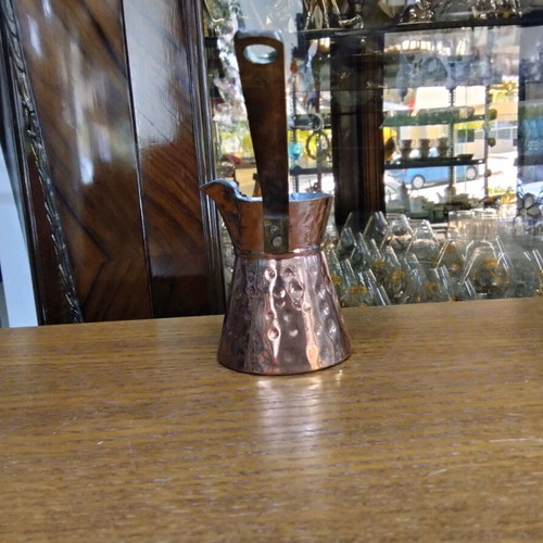Bronze coffee pot like new with iron handle