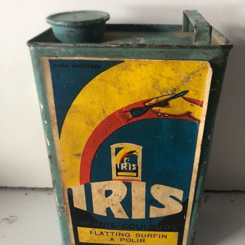 Metal box IRIS 1968 like new, full
