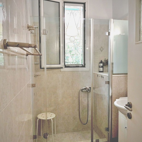 Apartment with garden and parking in Marousi, 56 m², 1 bedroom