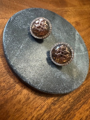 Steel earrings used, excellent condition