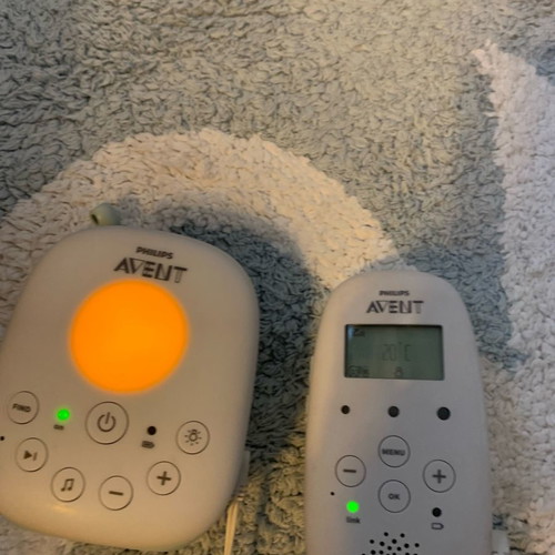 Avent Philips Baby Monitor like new with night light and lullabies