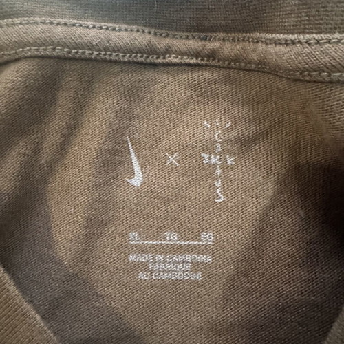 Cactus Jack Nike T-shirt like new, size L, beige and brown