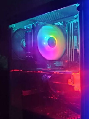Processor heatsink with 4 heat pipes and 3 pin 90mm RGB fan like new
