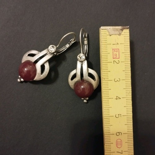 Vintage earrings like new with brown stone and rhinestones