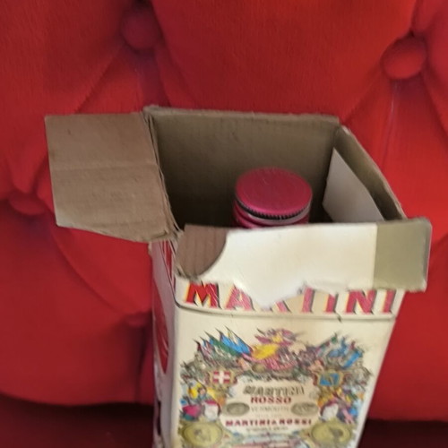 Vintage Martini & Rossi Rosso Vermouth 1969 sealed, used