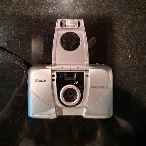 Kodak T50 AUTO T60 AF camera like new, silver