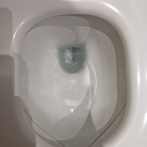 Connect Air Aquablade Toilet Bowl with Soft Close Seat Ideal Standard like new