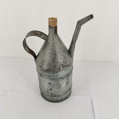 Oil container used for 1950s oil lamp