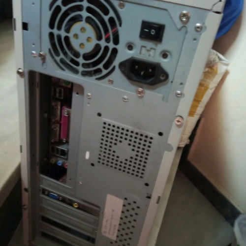 Desktop old technology used, unknown working condition
