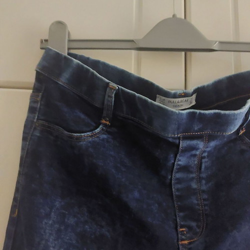 Elastic jean leggings Pull & Bear size 40 like new, blue