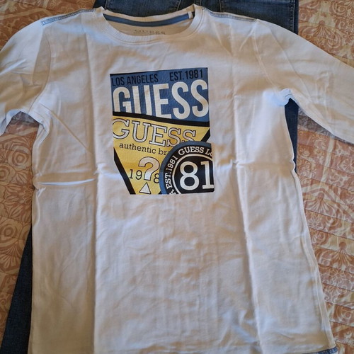 Guess kids long sleeve t shirt like new, size S, white and blue