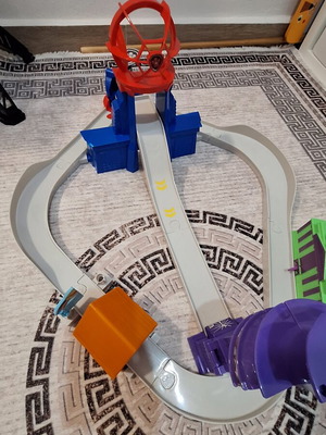 Paw Patrol πίστα αυτοκινήτων μεταχειρισμένη, λείπει το αυτοκινητάκι